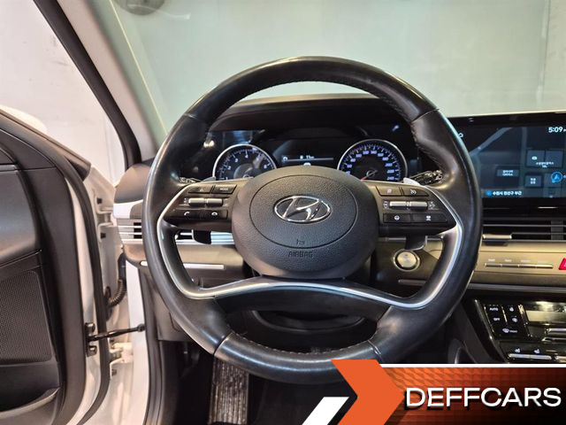 Hyundai GRANDEUR 2.5 Premium Choice купить на сайте DeffCars