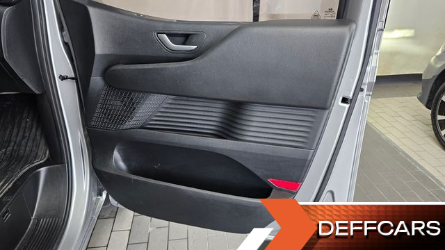 Hyundai STARIA Cargo 5-Seater Modern купить на сайте DeffCars