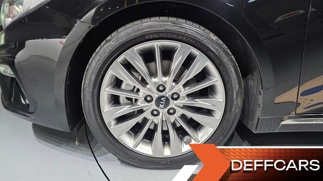 Kia K5 2.0 Noblesse купить на сайте DeffCars