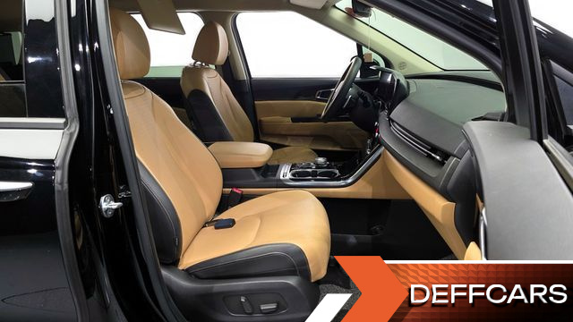 Kia CARNIVAL Gasoline 7-Seater Noblesse купить на сайте DeffCars
