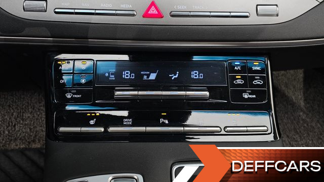 Hyundai GRANDEUR 3.0 LPi Premium купить на сайте DeffCars