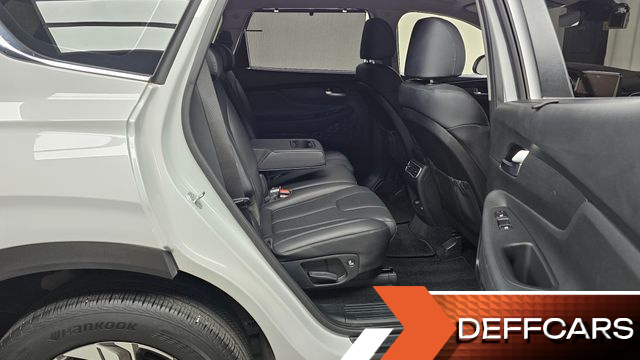 Hyundai SANTAFE Diesel 2.2 2WD Prestige купить на сайте DeffCars