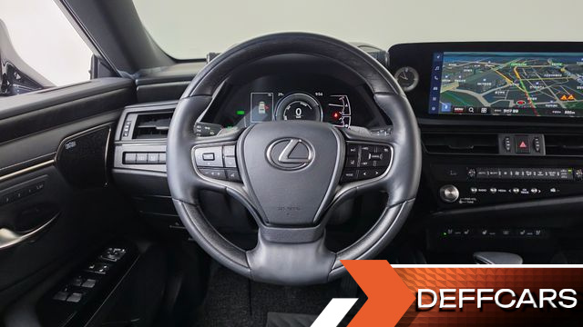 Lexus ES Executive купить на сайте DeffCars