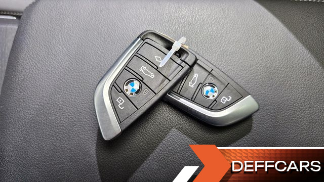 BMW 3-SERIES 320i Luxury купить на сайте DeffCars