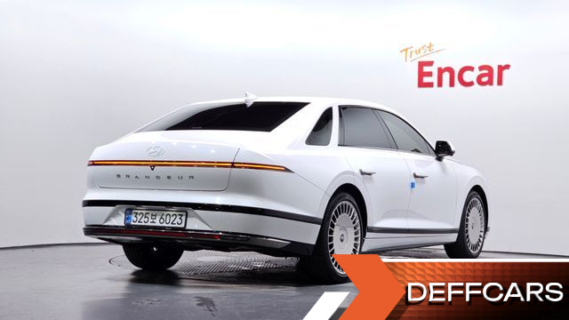 Hyundai GRANDEUR 2,5 Gasoline 2WD Calligraphy купить на сайте DeffCars