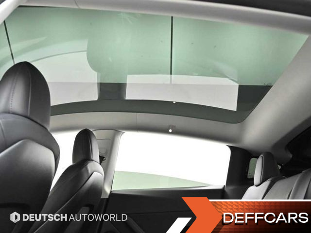 Tesla MODEL Y Long Range AWD купить на сайте DeffCars