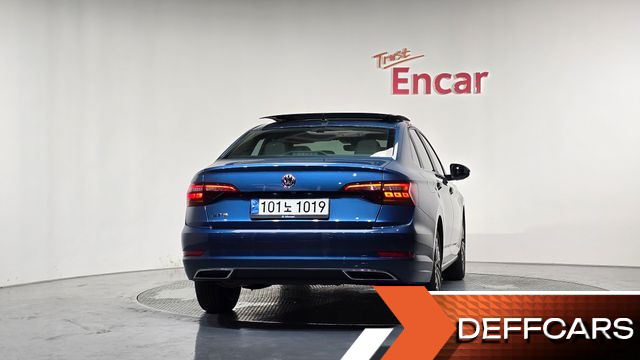 Volkswagen JETTA 1.4 TSI Prestige купить на сайте DeffCars