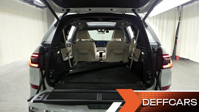 BMW X7 xDrive 40i M Sport 6STR купить на сайте DeffCars