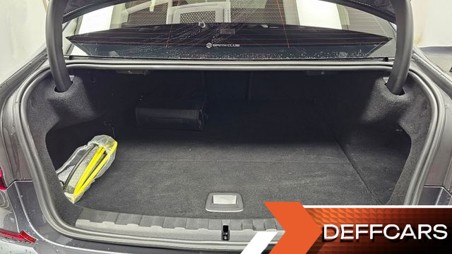 BMW 3-SERIES 330e M Sport купить на сайте DeffCars