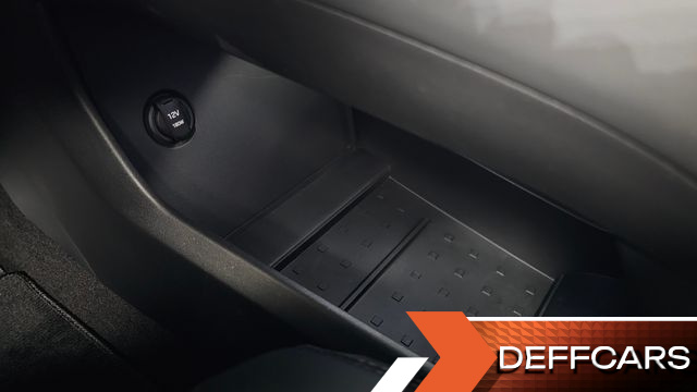 Hyundai SANTAFE HEV 1.6 4WD H Pick купить на сайте DeffCars
