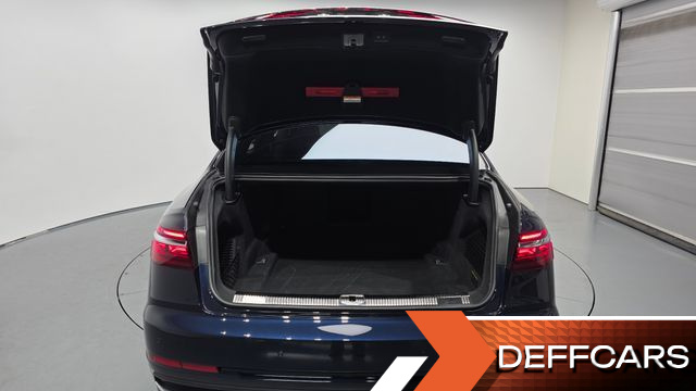 Audi A8 55 TFSI Quattro Premium LWB купить на сайте DeffCars