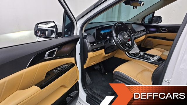 Kia CARNIVAL Gasoline 9-Seater Signature купить на сайте DeffCars