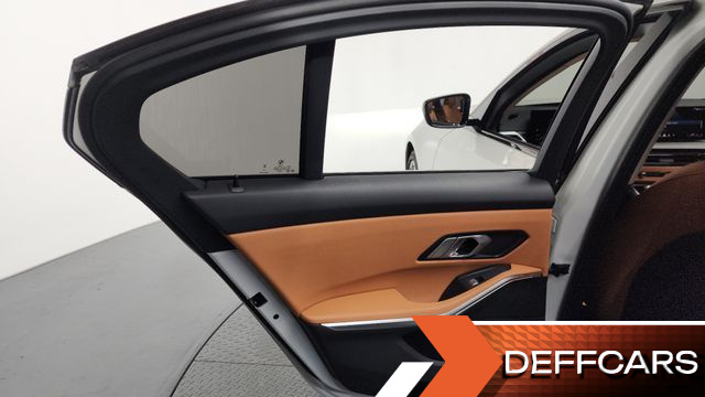 BMW 3-SERIES 320i купить на сайте DeffCars