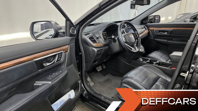 Honda CR-V 1.5 Touring 4WD купить на сайте DeffCars