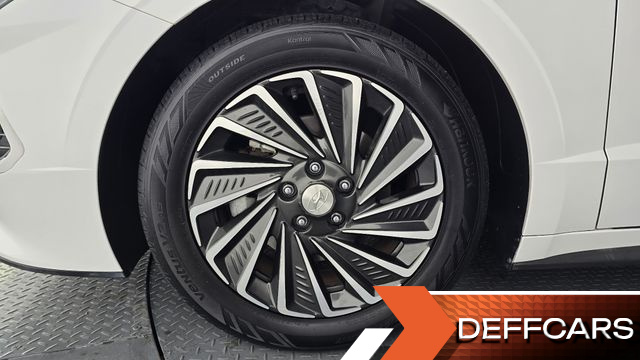 Hyundai SONATA Inspiration купить на сайте DeffCars