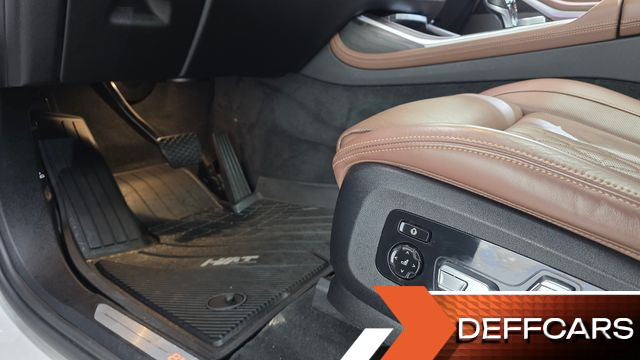 BMW X7 xDrive 40d Design Pure Excellence 7-Seater купить на сайте DeffCars