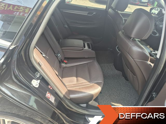 Hyundai GRANDEUR 2.4 Premium Special купить на сайте DeffCars