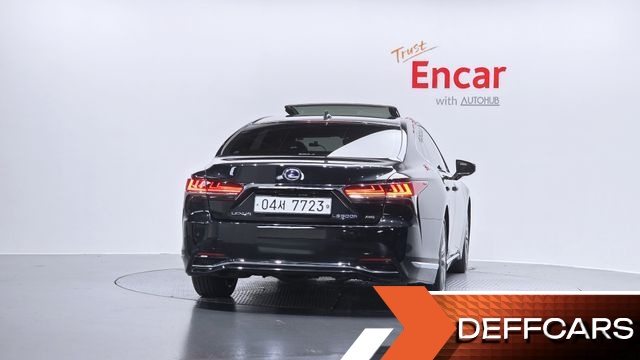 Lexus LS 3.5 Platinum AWD купить на сайте DeffCars