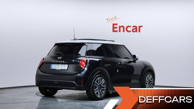Mini COOPER Classic купить на сайте DeffCars