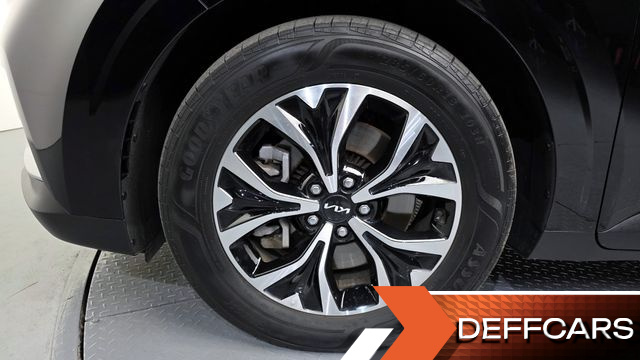 Kia CARNIVAL Gasoline 9-Seater Prestige купить на сайте DeffCars