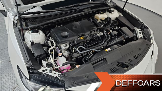 Toyota CAMRY 2.5 LE Hybrid купить на сайте DeffCars