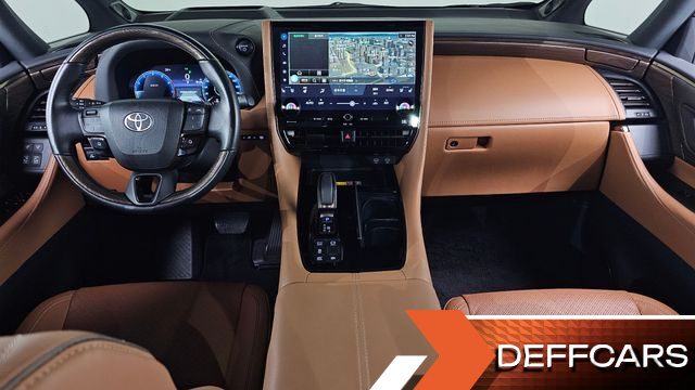 Toyota ALPHARD 2.5 HEV Executive AWD купить на сайте DeffCars
