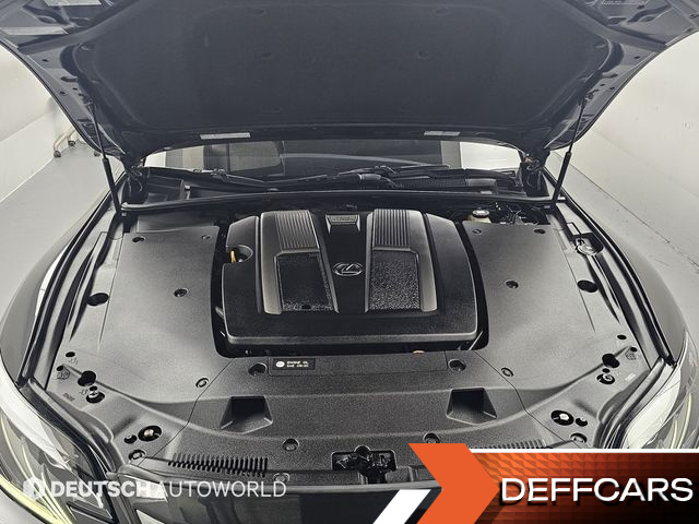 Lexus LS 3.5 Luxury AWD купить на сайте DeffCars