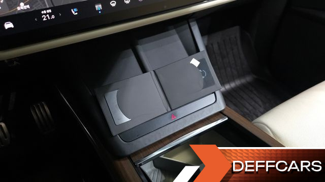 Tesla MODEL X AWD купить на сайте DeffCars