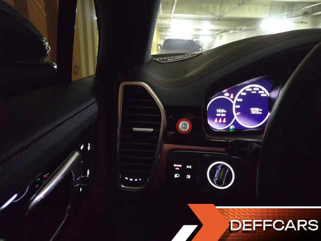 Porsche CAYENNE 4.0 Turbo купить на сайте DeffCars