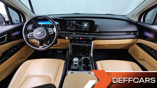 Kia CARNIVAL Gasoline 9-Seater Signature купить на сайте DeffCars