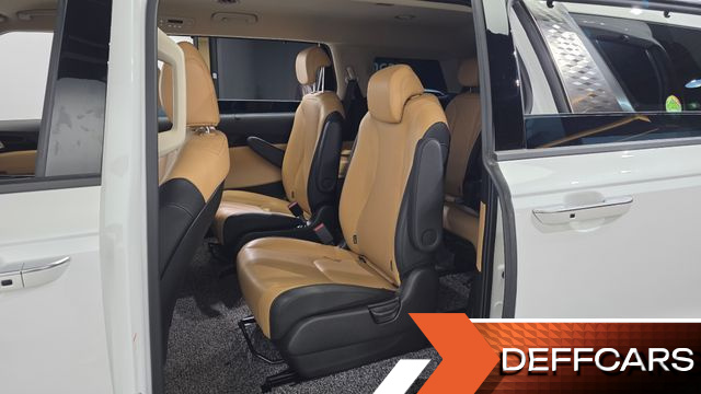 Kia CARNIVAL Diesel 9-Seater Noblesse купить на сайте DeffCars