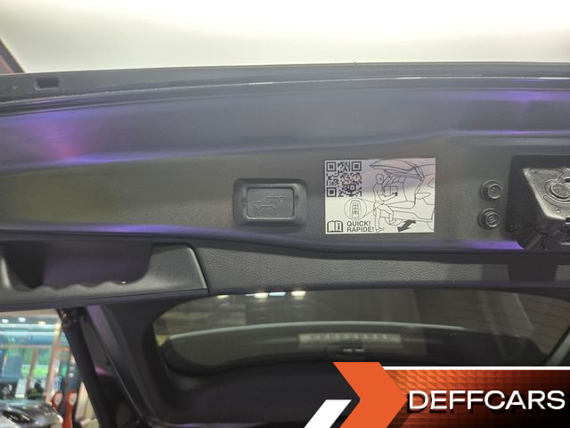 Toyota RAV4 2.5 4WD Hybrid купить на сайте DeffCars