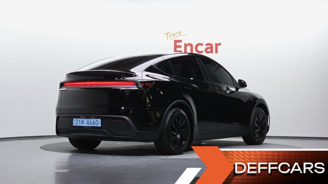 Tesla MODEL Y RWD купить на сайте DeffCars