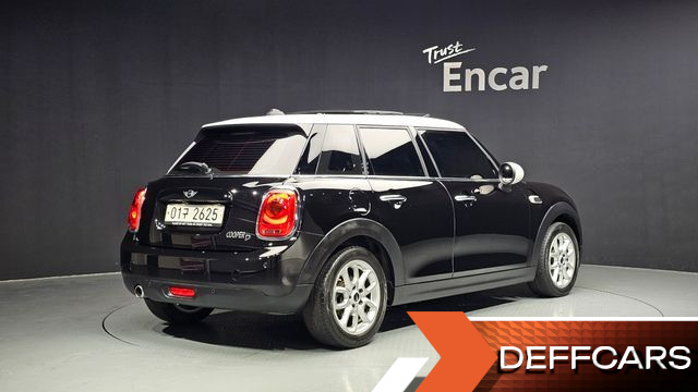 Mini COOPER 5Door HIGH 3rd купить на сайте DeffCars