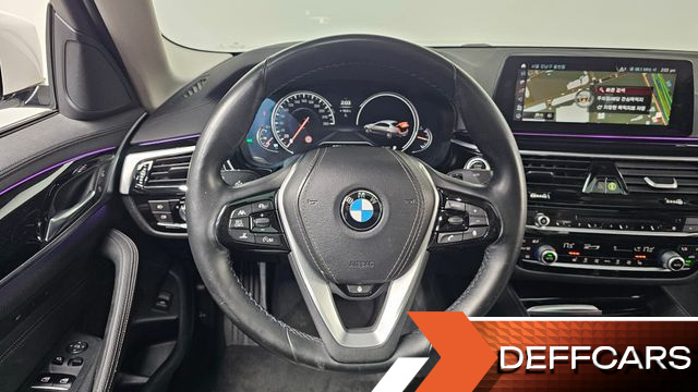 BMW 5-SERIES 520i Luxury купить на сайте DeffCars