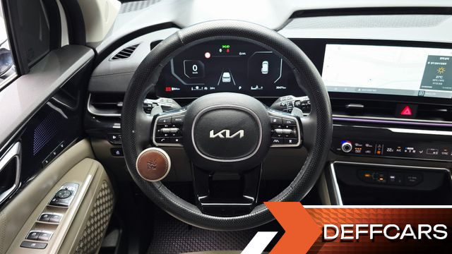 Kia CARNIVAL Diesel 9-Seater Signature купить на сайте DeffCars