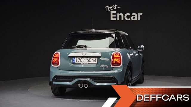 Mini COOPER 5Door Multitione Edition 3rd купить на сайте DeffCars