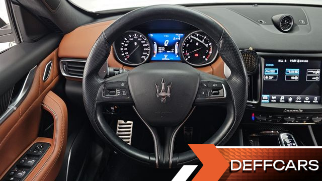 Maserati LEVANTE 3.0 AWD GranSport купить на сайте DeffCars