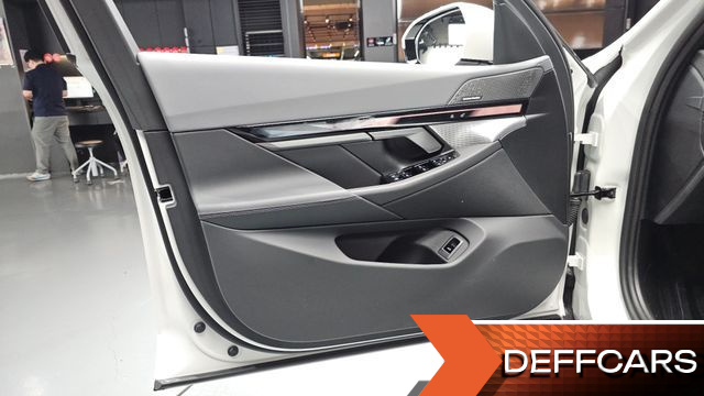 BMW 5-SERIES 530i xDrive M Sport купить на сайте DeffCars
