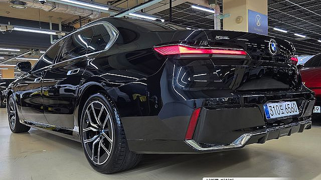 BMW 7-SERIES 740i xDrive M Sport Limited купить на сайте DeffCars