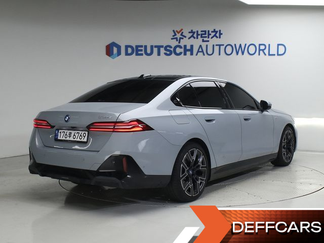 BMW 5-SERIES 530e M Sport купить на сайте DeffCars