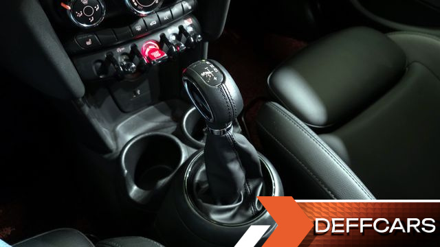 Mini COOPER 5Door Standard 3rd купить на сайте DeffCars