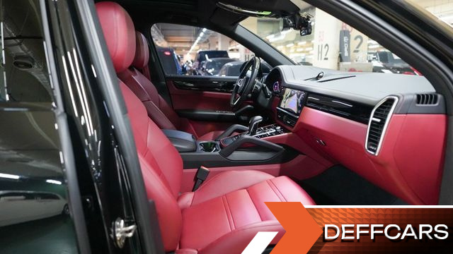 Porsche CAYENNE 3.0 PLATINUM EDITION купить на сайте DeffCars