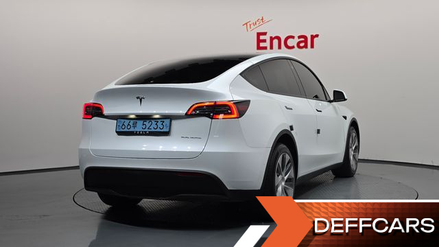 Tesla MODEL Y Long Range AWD купить на сайте DeffCars