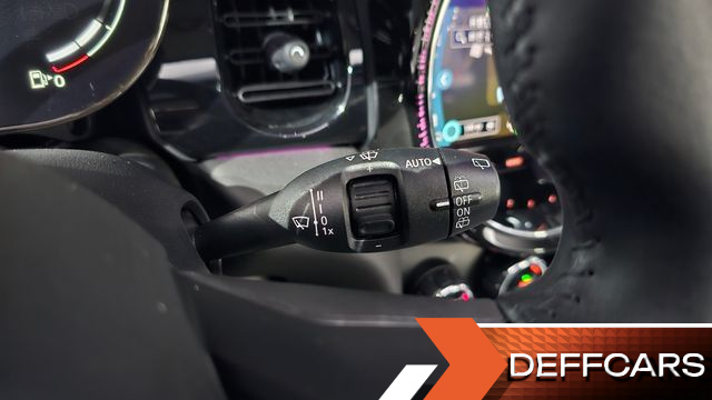 Mini COOPER 5-Door Classic Plus 3rd купить на сайте DeffCars
