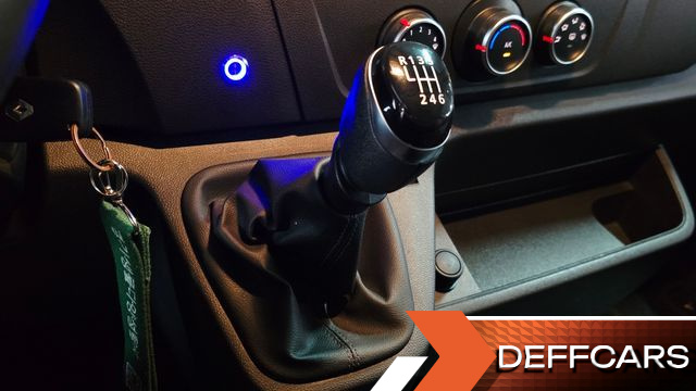 Renault-KoreaSamsung MASTER 2.3 15-Seater купить на сайте DeffCars
