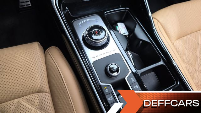Kia SORENTO Diesel 2.2 2WD Signature купить на сайте DeffCars