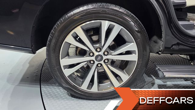 Ford EXPEDITION Platinum 4WD 7Seater купить на сайте DeffCars