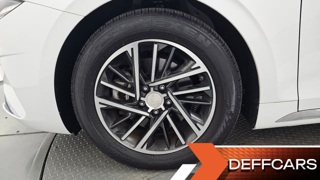 Hyundai GRANDEUR 2.5 Premium Choice купить на сайте DeffCars