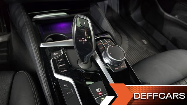 BMW 5-SERIES 530i M Sport Package Plus купить на сайте DeffCars